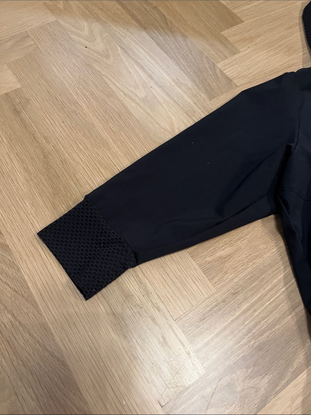 Adidas Drawstring Top S - Picture 3 of 7